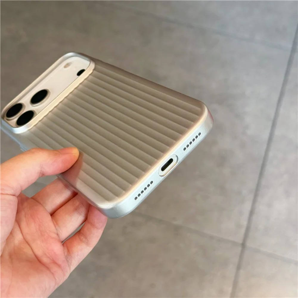 Electroplated 3D Stripes Patte - đánh giá và giá Phone Cases Rimowa